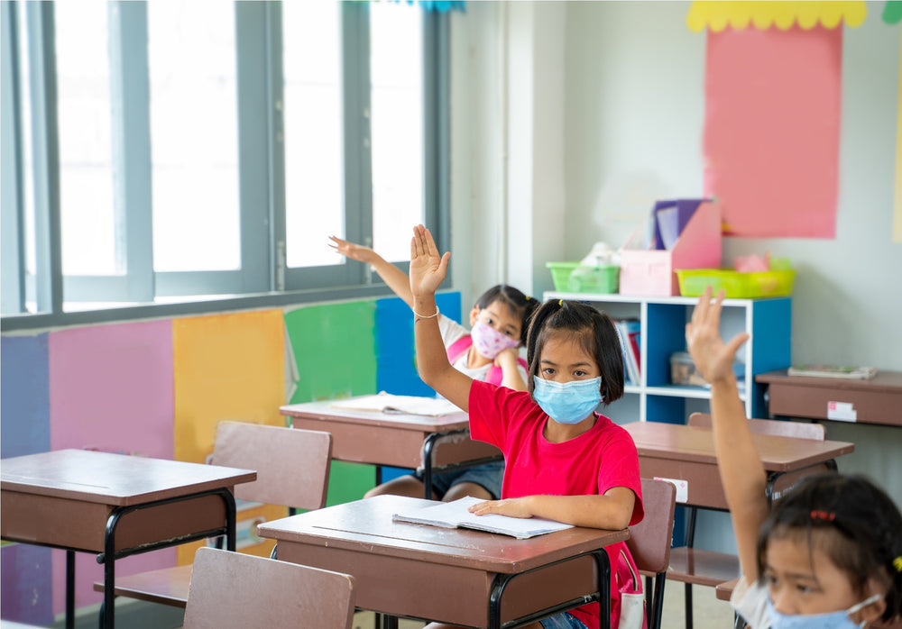 3 feet is the new 6 feet, in schools